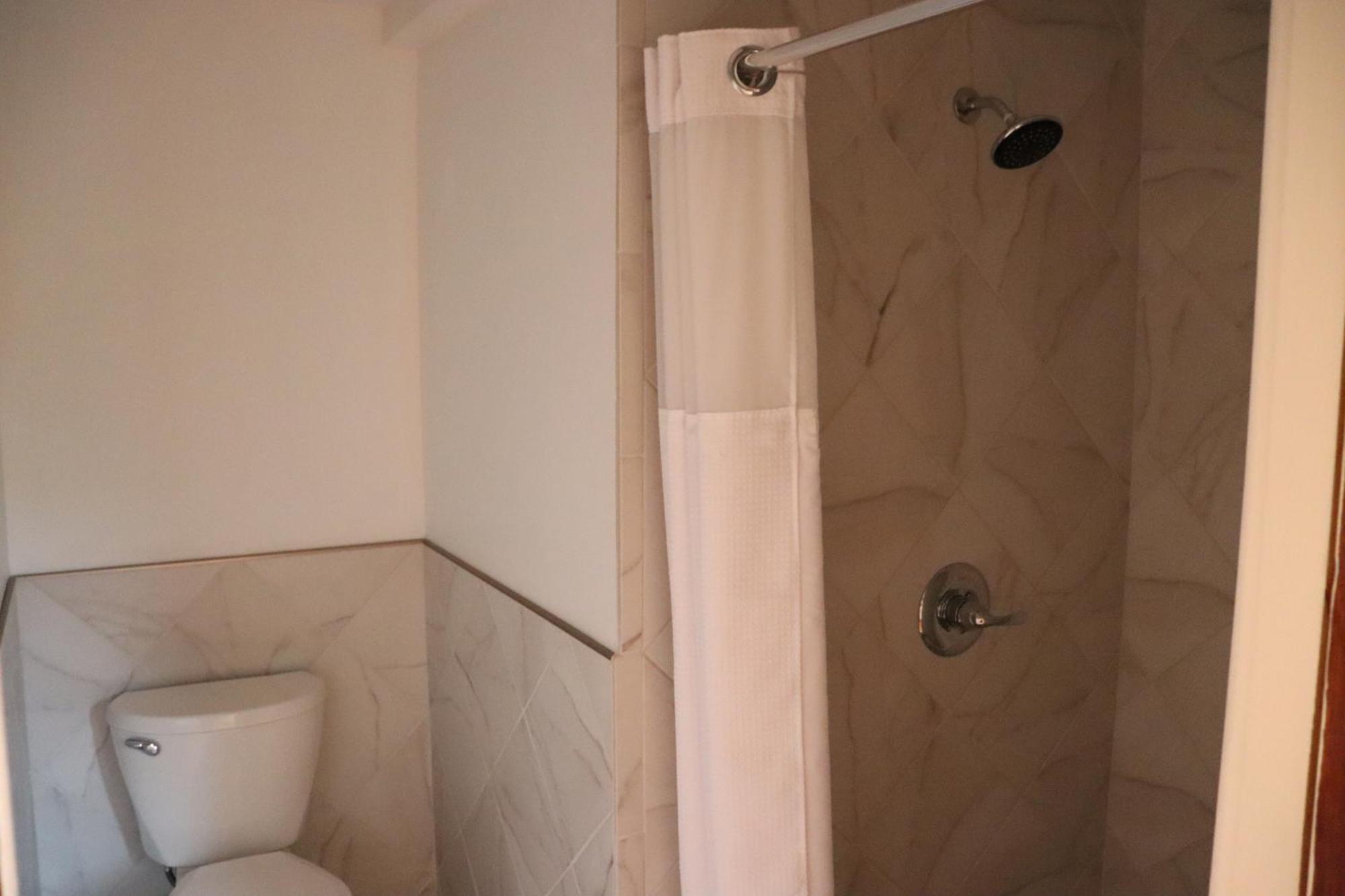 Vaast Bed & Breakfast Adamstown Phòng bức ảnh